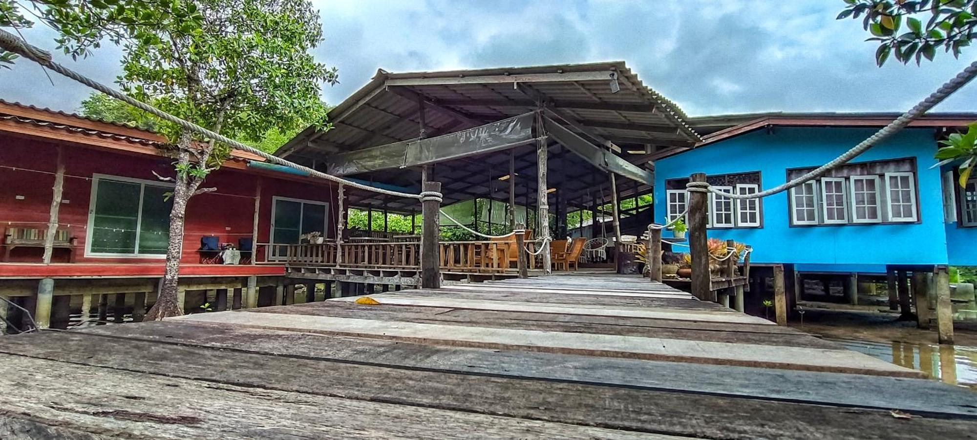 Ta Yai Homestay  Ko Kut Luaran gambar