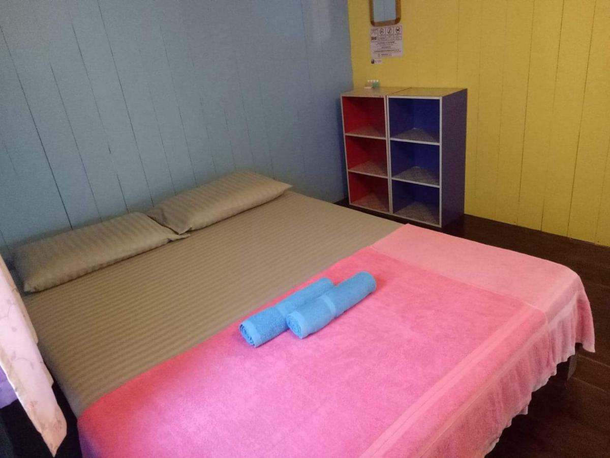 Ta Yai Homestay  Ko Kut Luaran gambar